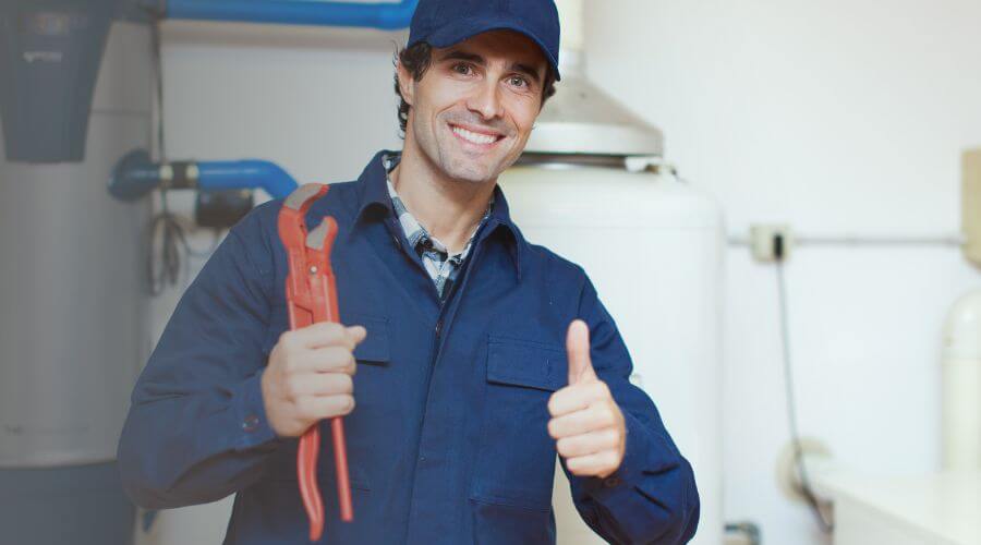 Professional water heater repair in Bolingbroke, GA